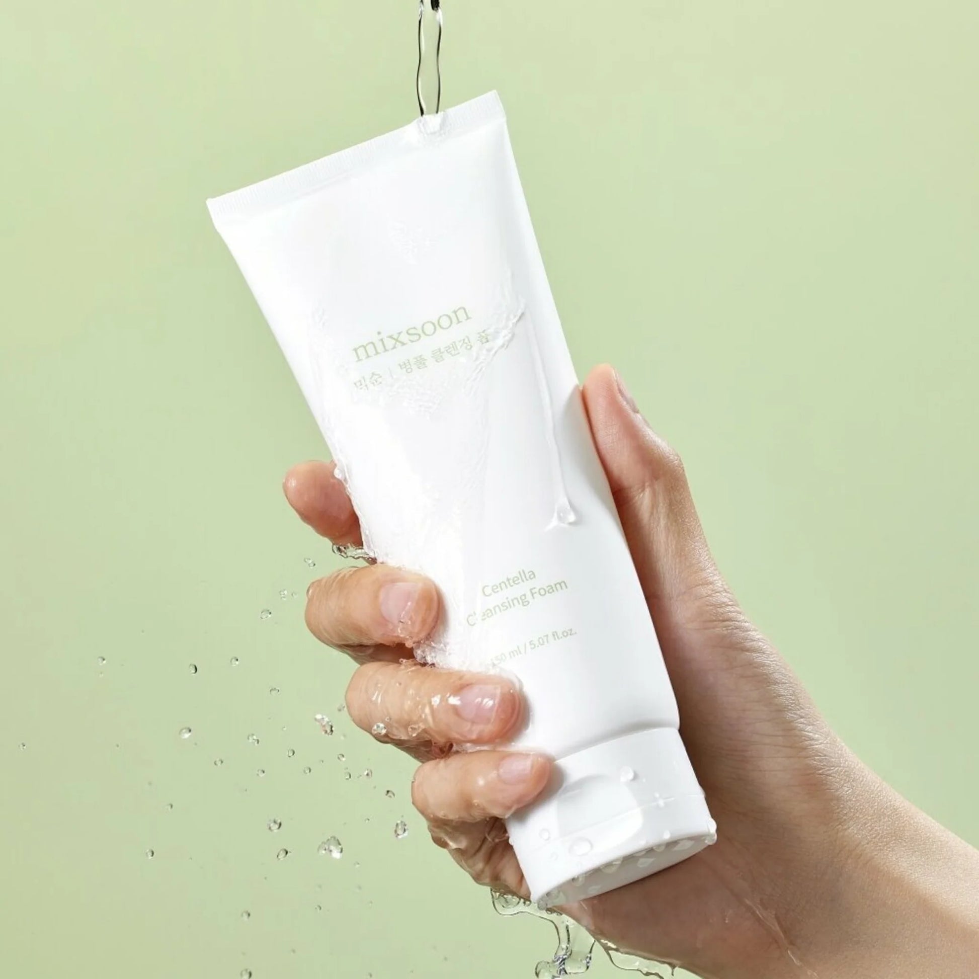 mixsoon Centella Cleansing Foam – Nettoyant Visage Hydratant à la Centella Asiatica, Élimine les Impuretés et le Maquillage Sans Dessécher, Soins Coréens pour Peaux Sensibles (150 ml)
